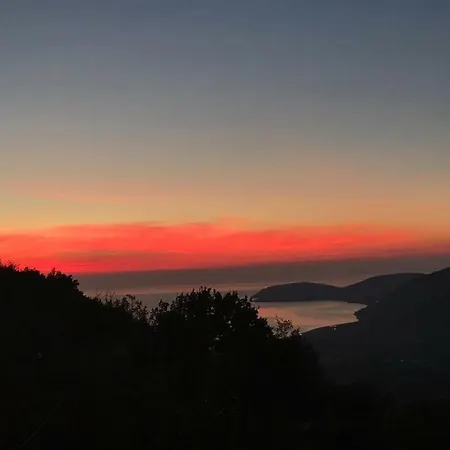 Villa Vila Egnat Himarë